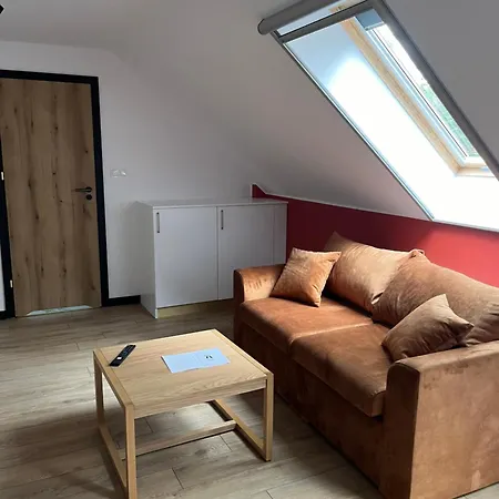 Zielona Dolina Nr 4 * Szteklin