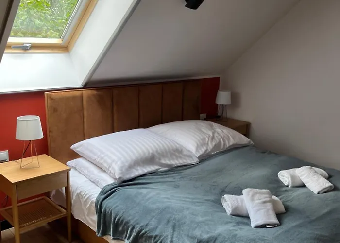 Zielona Dolina Nr 4 * Szteklin